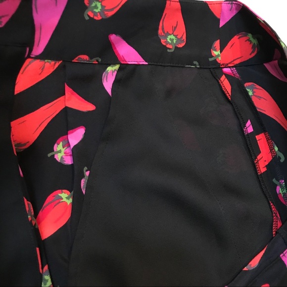 Sold🛑 Kate Spade Haute Stuff Fluid Silk Short 12 - Picture 7 of 8